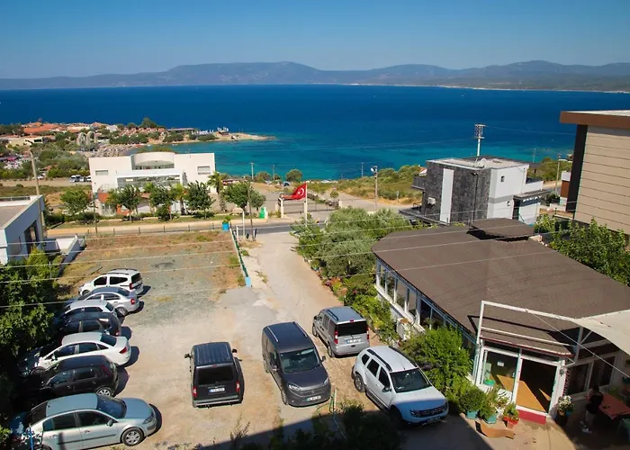 Huzur Hotel